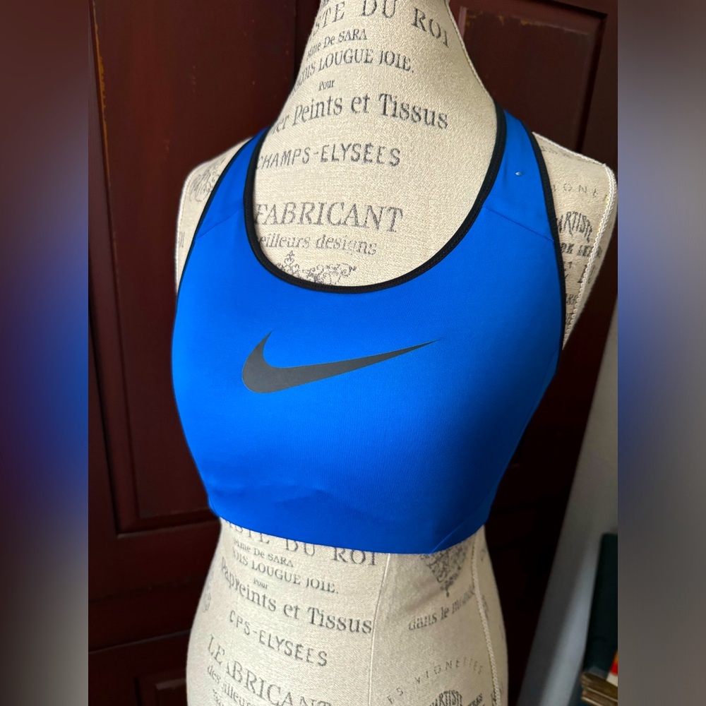 NWOT Nike Medium Blue Sports Bra